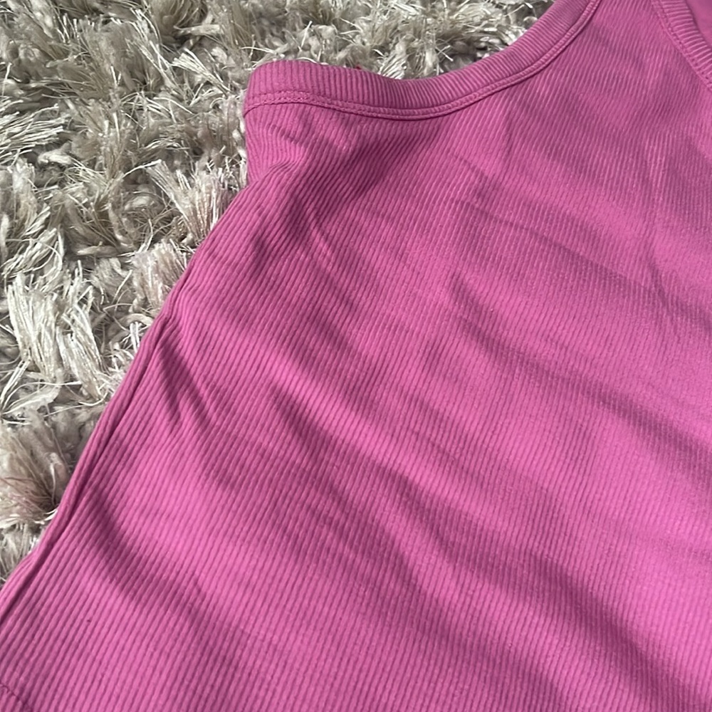 Pink Ribbed Tank Top - Picture 3 of 4